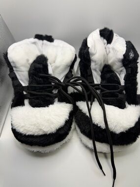 Tennis Shoe Black & White Fuzzy Lace-Up Slippers